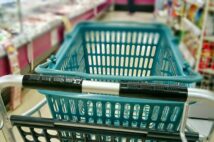 増殖する「過剰にストック」する人たちの本音 「ないと不安」「どうせ使う」