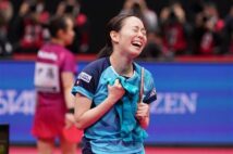 石川、涙の女王返り咲き「あきらめない気持ちが勝因」 全日本卓球