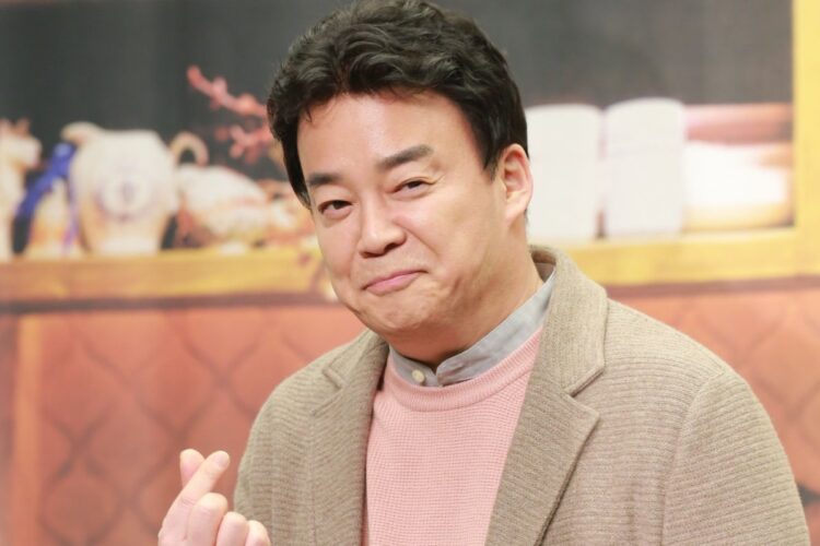 韓国で絶大な人気を誇る料理研究家、ペク・ジョンウォン氏（Top Photo/時事通信フォト）