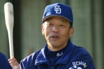 井端弘和が「落合監督の嫌なノック」を振り返る（時事通信フォト）