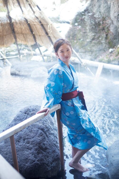 宮城で活躍する丸井汐里アナが地元の有名温泉を紹介