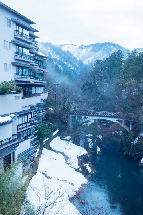 山中温泉　花紫（石川県加賀市山中温泉東町1丁目ホ17-1）