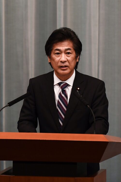 田村憲久・厚労相(写真/AFP=時事)