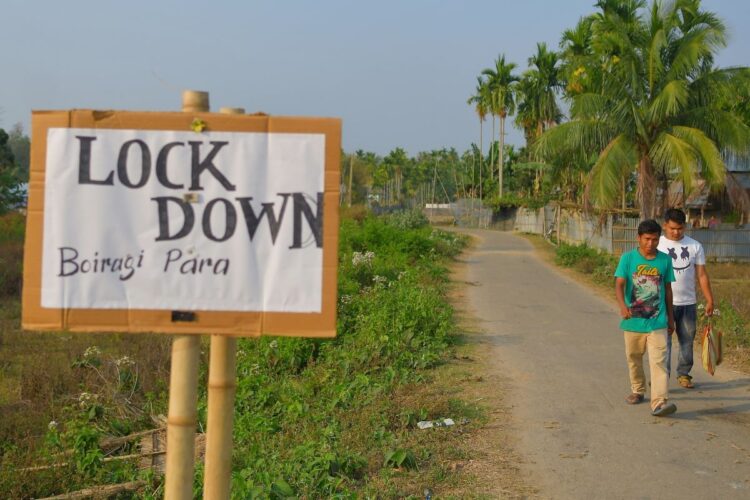 コロナ発生で村を封鎖したインド北東部のトリプラ州アガルタラ（2020年3月／Avalon＝時事通信フォト）