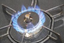 「朝起きると、妙に部屋が静かだ…」ガス、電気を止められた瞬間のリアル