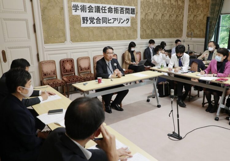 学術会議問題で野党のヒアリングを受けた前川元次官（時事通信フォト）