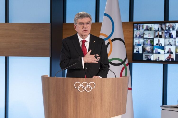IOCのバッハ会長が考えているのは放映権料のことか（時事=IOC提供）