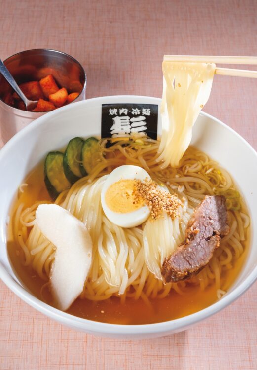 焼肉・冷麺 髭（盛岡市繋字尾入野47-15）。盛岡冷麺（普通盛り）858円