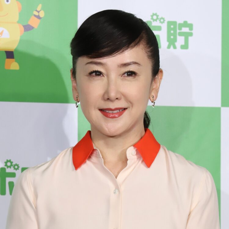 初期の胃がん手術を行った東ちづる（写真／時事通信社）