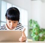 放課後に友達と遊ばないわが子…心配しなくてもいい?