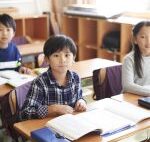 【2025年】小学校1クラスが35人学級に。人数が減るとどう変わる?
