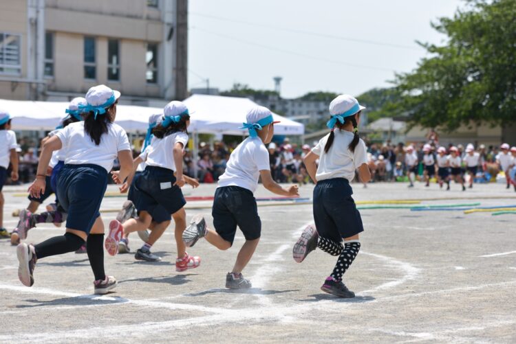 体操着は基本的にハーフパンツに