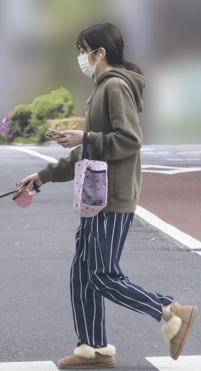 高梨臨 夫 槙野智章とともに溺愛 全身 愛犬コーデ がかわいい Newsポストセブン Part 2 高梨臨 夫 槙野智章とともに溺愛 全身 愛犬コーデ がかわいい Newsポストセブン Part 2