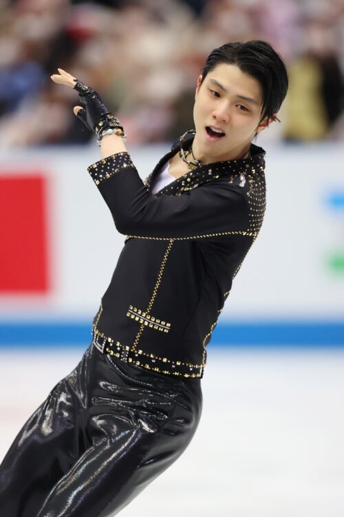 ショートプログラム、フリーともに今シーズンの自己ベストを更新した羽生結弦（写真／AFLO）