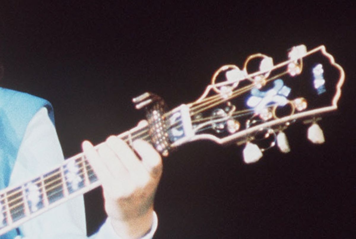 ユーミンの「ヒッピーJK時代」と中島みゆきの「スイッチ」｜NEWSポスト