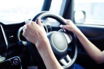高齢者が自家用車を手放すメリット　事故リスク軽減し、年40万円の節約も