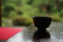 独り身の義父母とのトラブル実例集　「スープの冷めない距離」が理想か