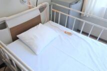 親の長生きで直面する介護費用問題 何年先まで続くかわからない苦悩