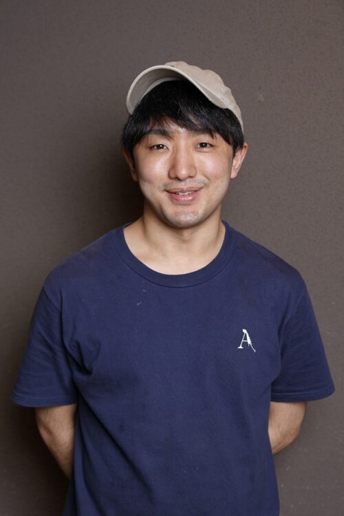 昆虫食を提供する篠原祐太さん