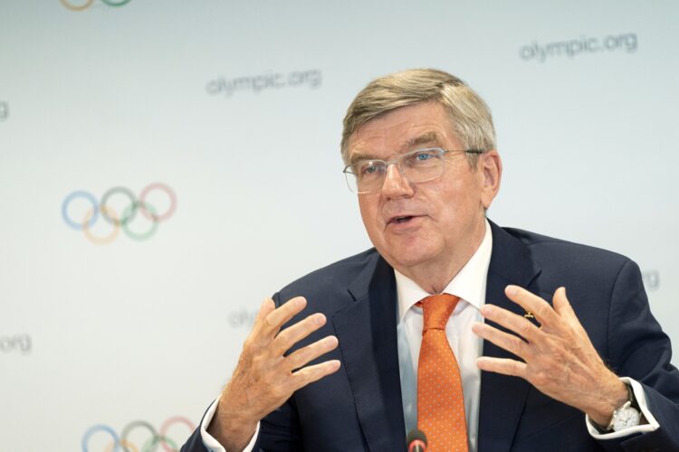 バッハ会長らIOC幹部の失言が相次ぐ（写真／時事通信フォト）