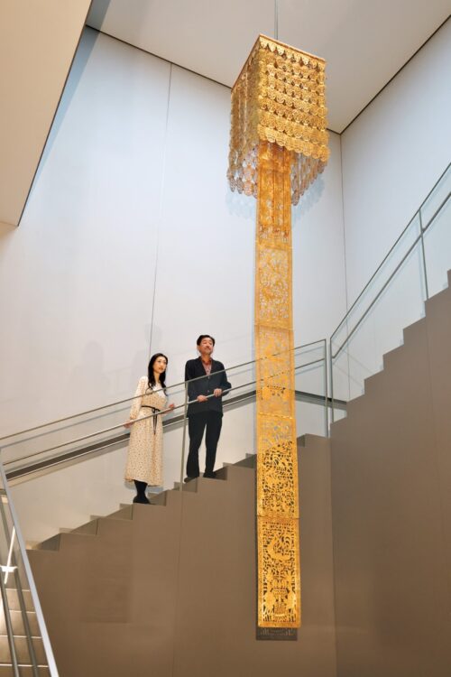 『灌頂幡（模造）』。平成11（1999）年。※法隆寺宝物館、第1室にて通年展示。飛鳥時代・7世紀の灌頂幡のレプリカ。展示の模造品は全長5㍍だが、実際は全長10㍍にも及んだ