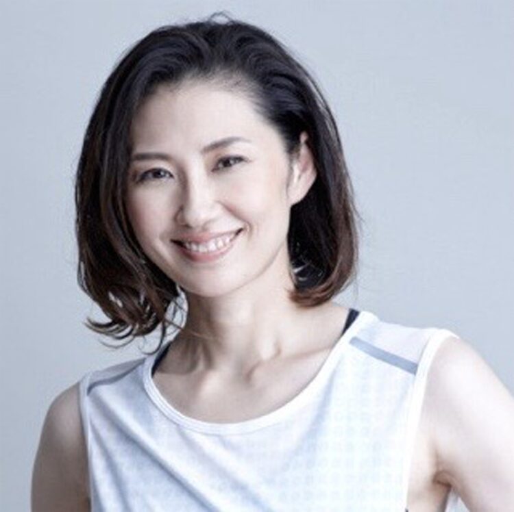 佐々木さんは、体重に固執するのをやめ、正しい食事と運動で健康と美しさを取り戻した（写真は本人提供）