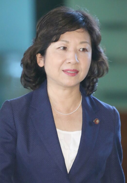 女性首相候補として名前があがる野田聖子氏（時事通信フォト）