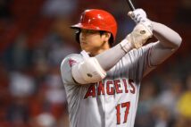 大谷の年俸は明らかに“安すぎる”から…(SipaUSA/時事通信フォト)