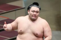 朝乃山の騒動が幕下にどう影響？（時事通信フォト）