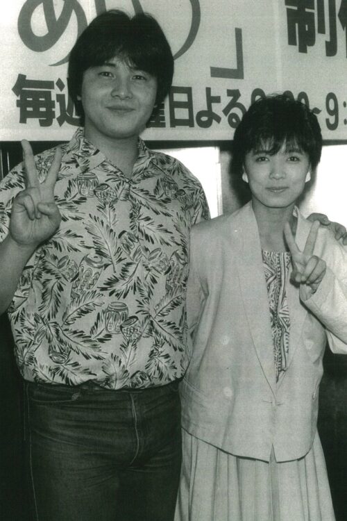 渡辺徹と榊原郁恵は1984年に共演