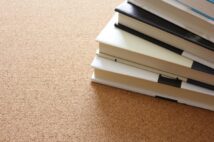 本を買っても積ん読状態… コロナ禍で時間があるのに消化できないワケ