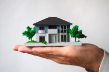 40代男性に「いつかは一戸建て」の夢を諦めさせた実家の維持費問題