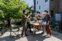 DIYし放題の賃貸で自作ピザ窯BBQ!住民のための図書館をつくった人も