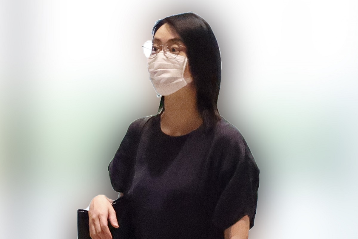 小川彩佳アナ離婚へ 不倫夫とはすでに別居 財産分与 は10億円か Newsポストセブン 小川彩佳アナ離婚へ 不倫夫とはすでに別居 財産分与 は10億円か Newsポストセブン