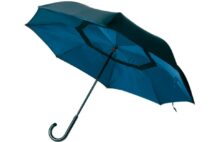 ポイントは「自分も他人も濡れない」梅雨時を快適に過ごす雨具グッズ
