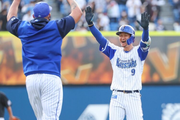 DeNA交流戦快進撃を支える「8番・大和」と田代富雄コーチの存在