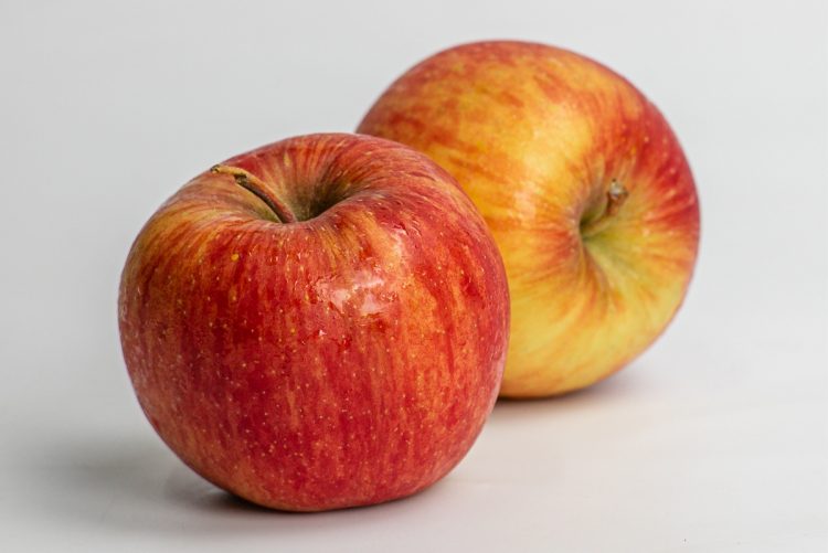 口臭と体臭対策にはりんごが最適（Getty Images）