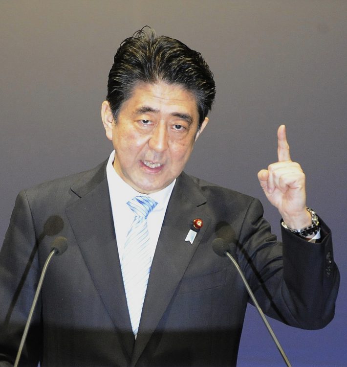 安倍晋三・前首相の支持派はどう動く？（時事通信フォト）