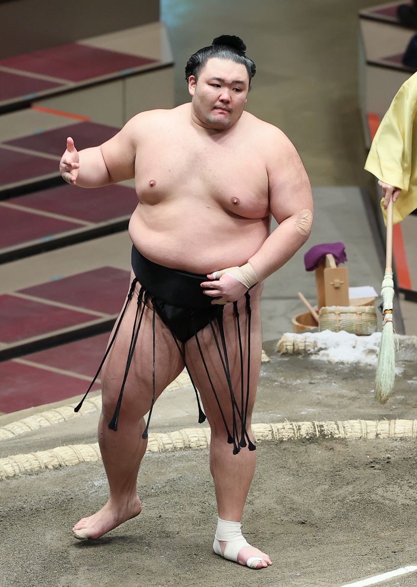 元朝潮 愛弟子・朝乃山の醜聞で吹き飛んだ“カネ持ち定年後プラン”｜NEWSポストセブン Part 2