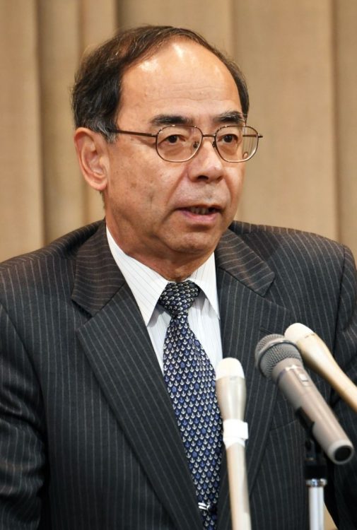 「ご懸念」について明らかにした西村長官（時事）