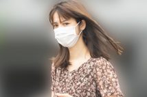 佐々木希が4億円新居を“単独”で購入！　夫婦関係の変化を指摘する声も