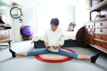 手取り24万円で毎月5万円を貯蓄 50代一人暮らし女性の家計の収支