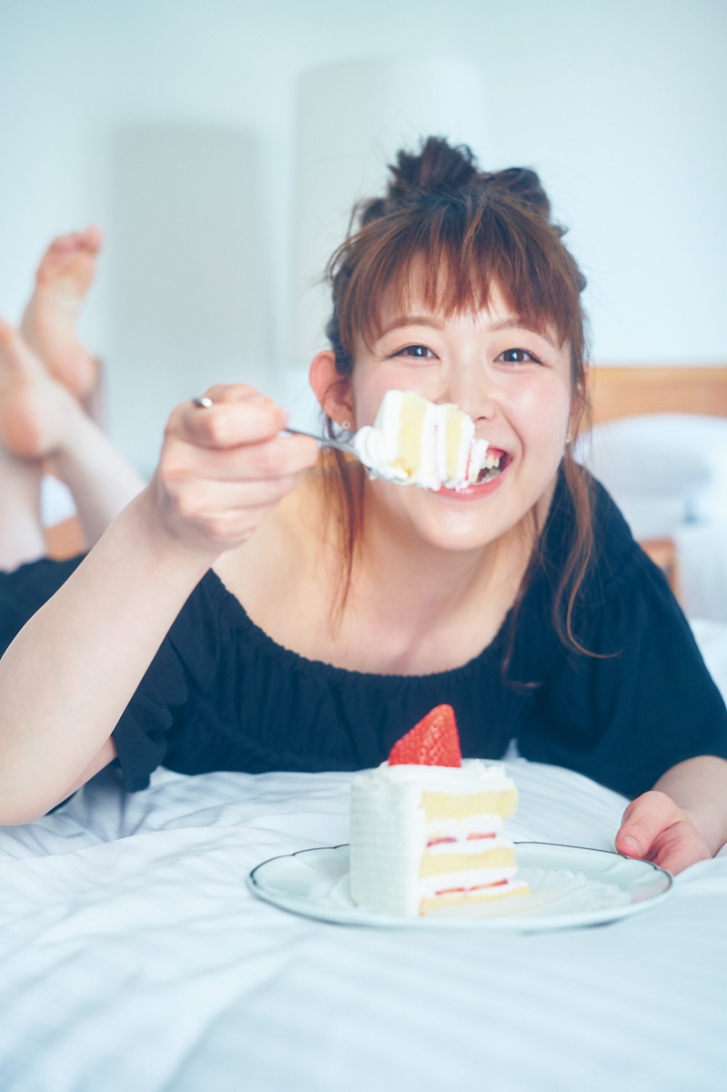 GETGOSSIP24【女子アナ】諸國沙代子アナ、「グラビア」ギリ抜けるwコメントする