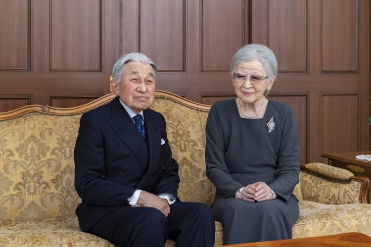 上皇ご夫妻（写真／宮内庁提供）