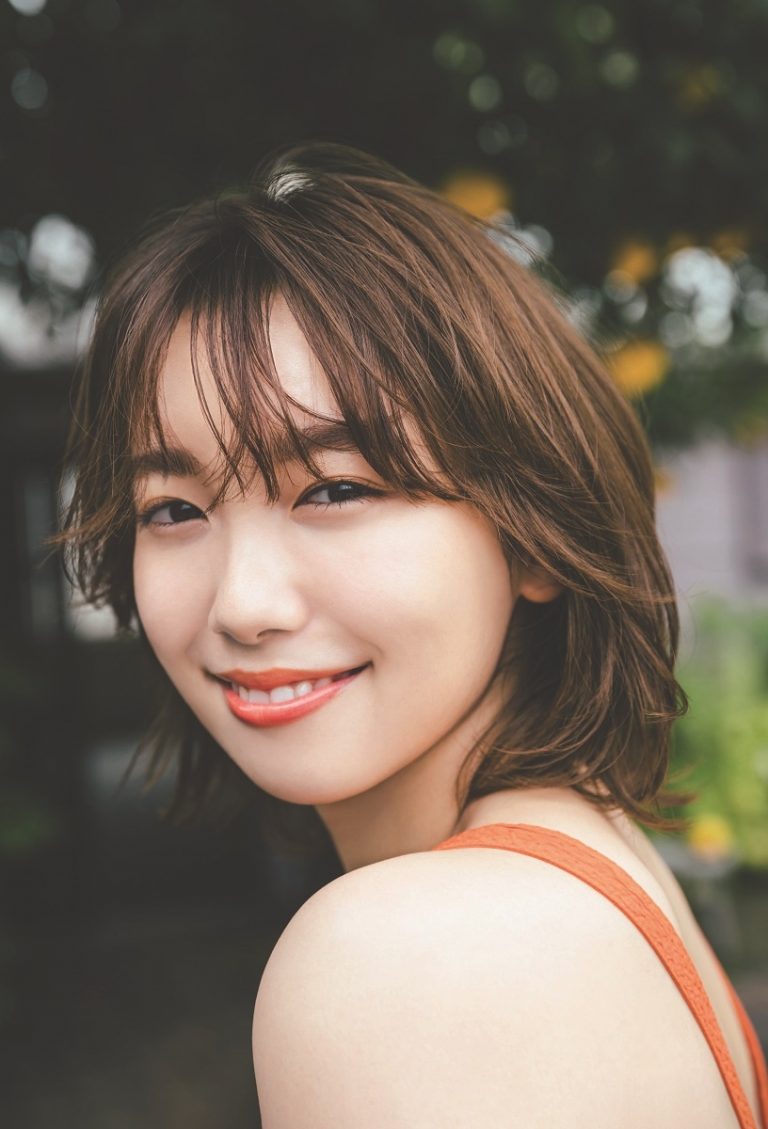 飯豊まりえ、モデル・女優・バラエティーの「全部が今の私を作っている」|NEWSポストセブン 飯豊まりえ、モデル・女優・バラエティーの「全部が今の私を作っている」|NEWSポストセブン