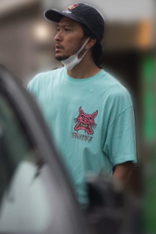 爽やかなTシャツ姿