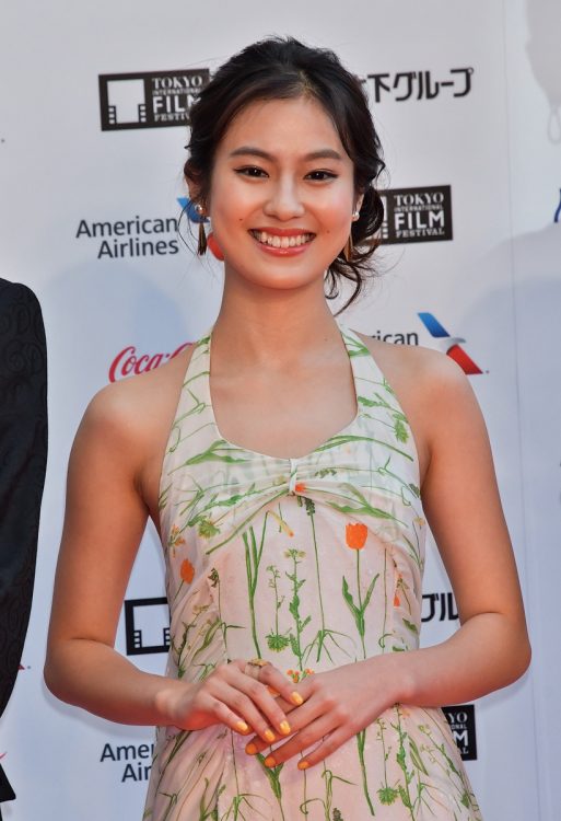 若手女優が次々と体当たりの演技を(写真は恒松祐里/AFLO)