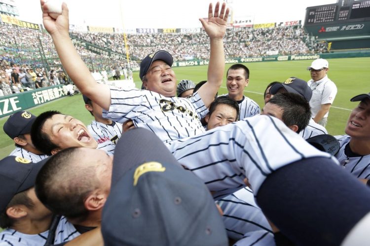 今夏の甲子園で春夏連覇を果たして有終の美を飾ることができるか（時事通信フォト）