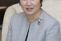 年収「億超え」サラリーマン 上位200人の中に女性は2人だけ