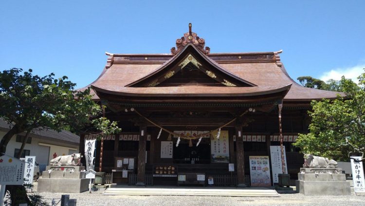 静岡県磐田市にある矢奈比賣神社（写真／矢奈比賣神社提供）